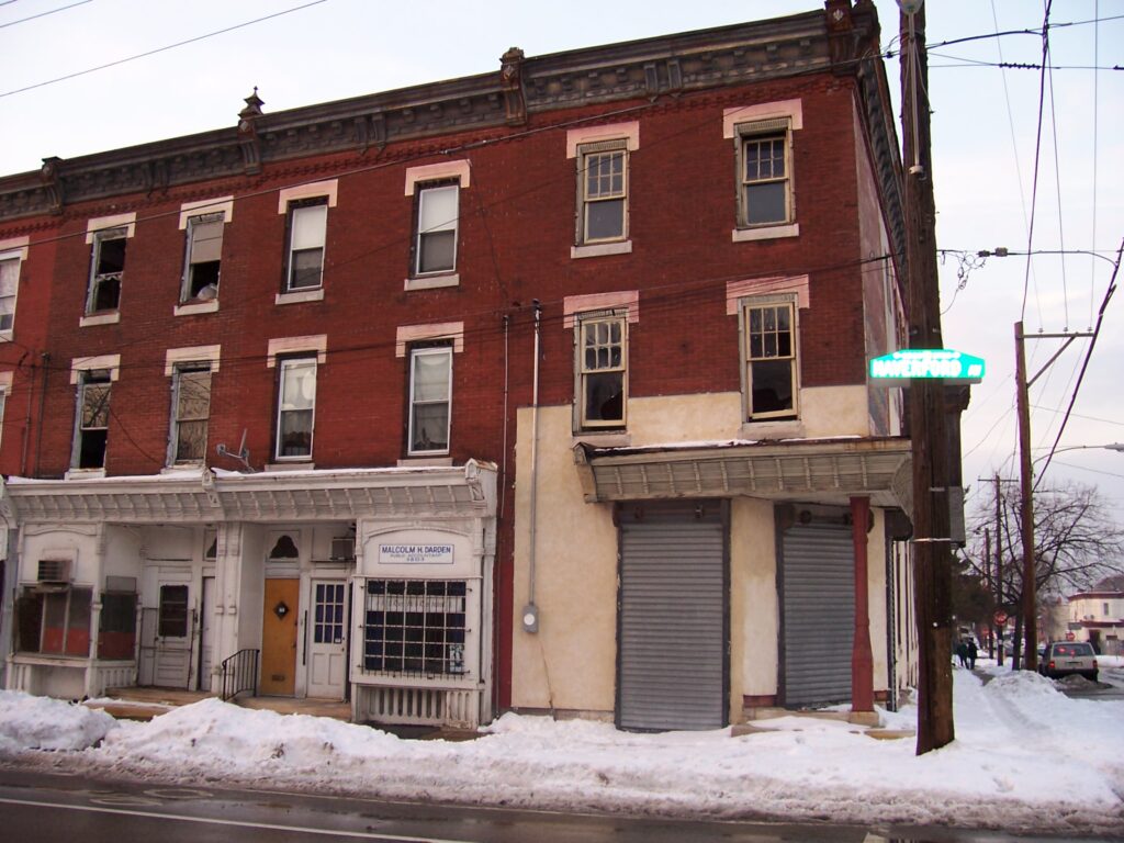 The 2005 planning studio in the West Powelton neighborhood of Philadelphia included a survey of property conditions.